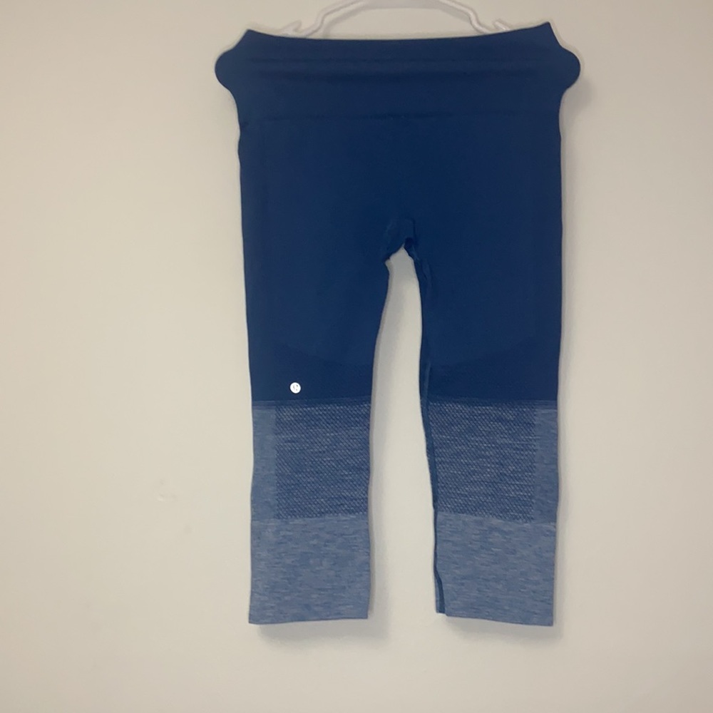 Lululemon Seamlessly Street Crop - Picture 2 of 8